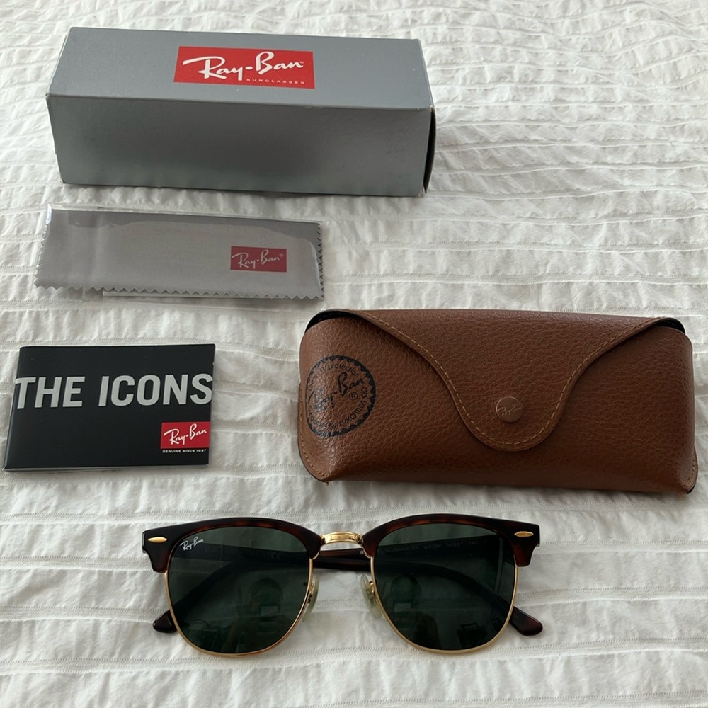 Ray-Ban Clubmaster RB3016